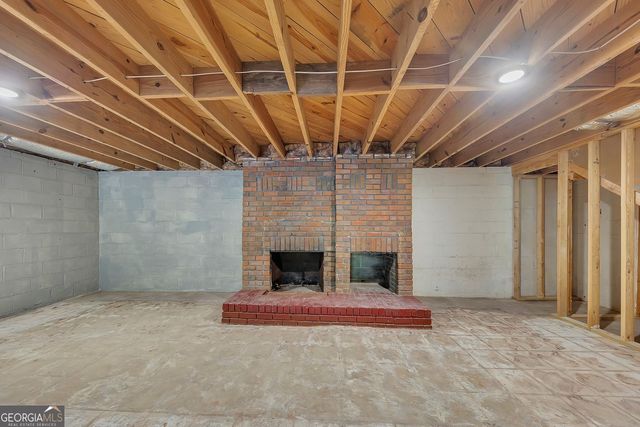 104 Rd 3 South SW, Cartersville, GA 30120