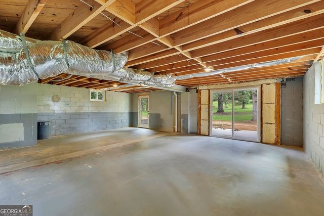 104 Rd 3 South SW, Cartersville, GA 30120