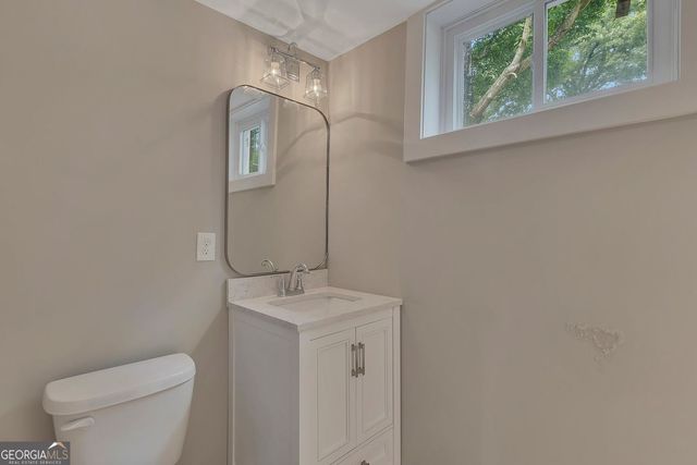 104 Rd 3 South SW, Cartersville, GA 30120