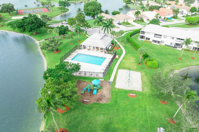 7720 Stone Harbour Drive 1, Lake Worth, FL 33467