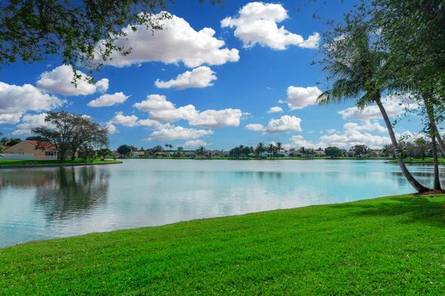 7720 Stone Harbour Drive 1, Lake Worth, FL 33467