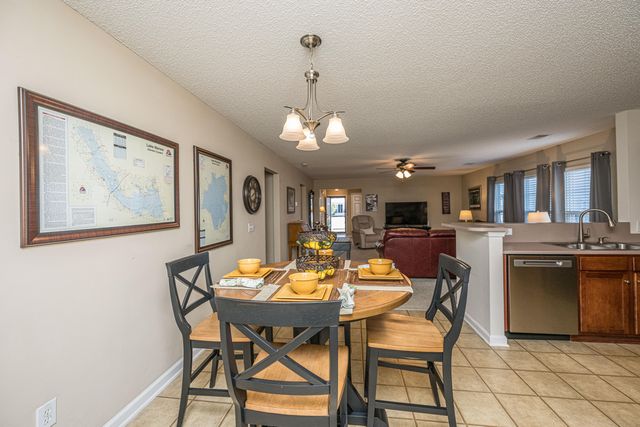 155 Wildberry Lane, Goose Creek, SC 29445