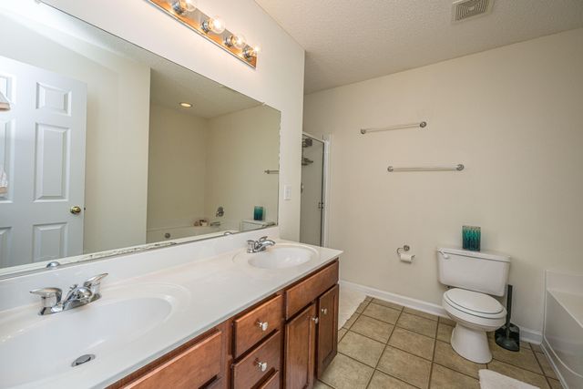 155 Wildberry Lane, Goose Creek, SC 29445