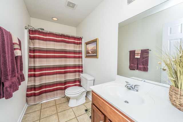 155 Wildberry Lane, Goose Creek, SC 29445