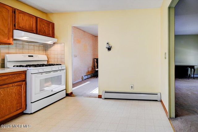 36 Richardson Avenue, Eatontown, NJ 07724