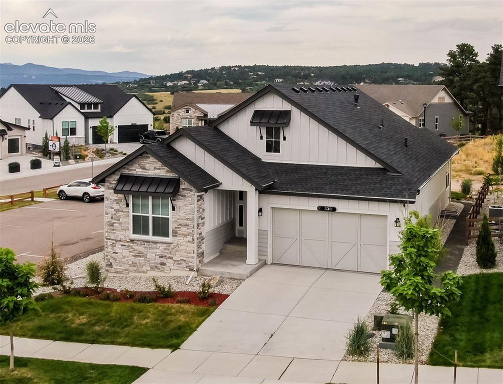 330 E Lost Pines Drive, Monument, CO 80132 — exterior