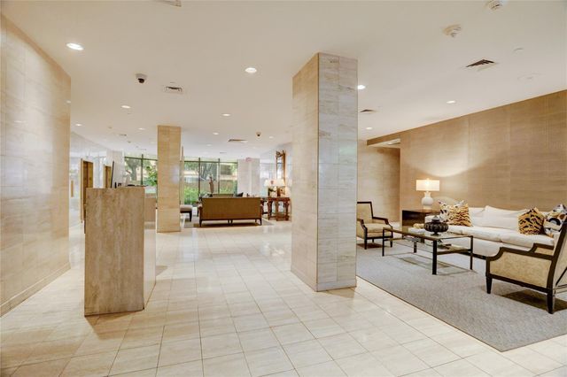 15 Greenway Plaza 18F, Houston, TX 77046