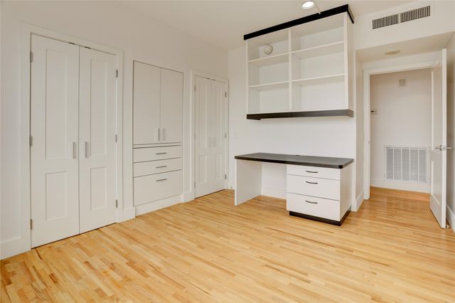 15 Greenway Plaza 18F, Houston, TX 77046