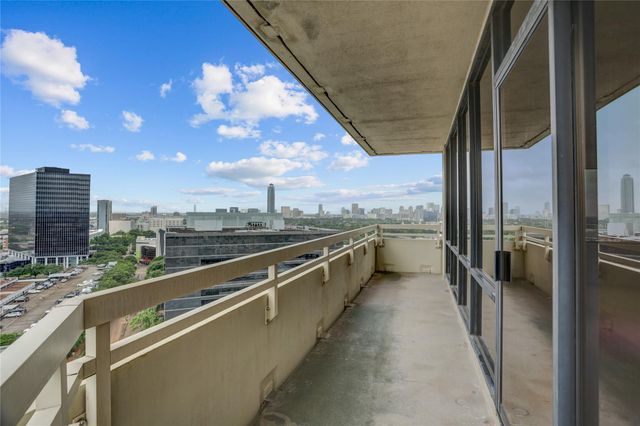15 Greenway Plaza 18F, Houston, TX 77046