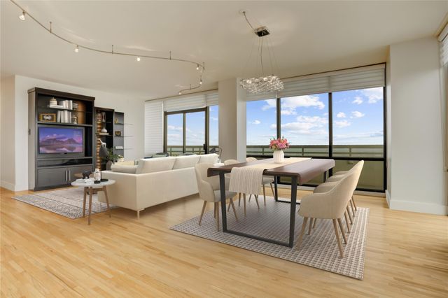 15 Greenway Plaza 18F, Houston, TX 77046