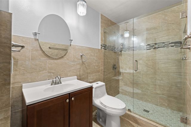 3025 Tres Logos Lane, Dallas, TX 75228