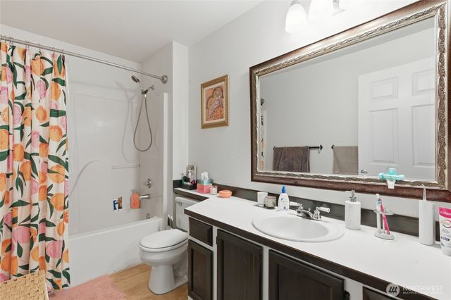 13310 Greenwood Avenue N, Seattle, WA 98133