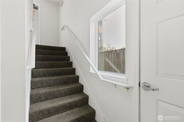 13310 Greenwood Avenue N, Seattle, WA 98133