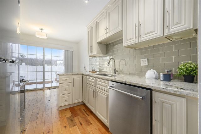 42198 Roscommon Street, Northville, MI 48167
