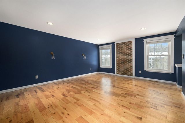 42198 Roscommon Street, Northville, MI 48167