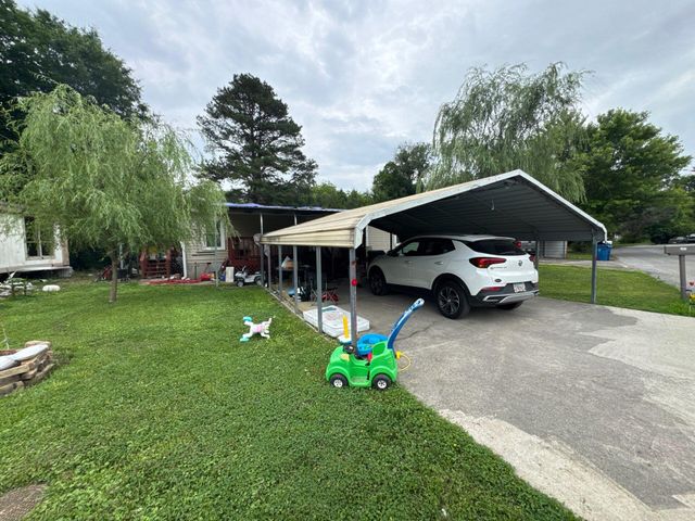 202 Pat Webb Circle, Rossville, GA 30741