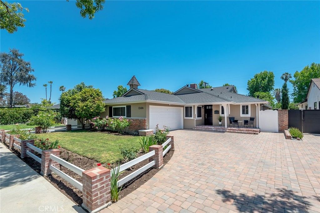 13616 Delano, Valley Glen, CA 91401 — photo 2