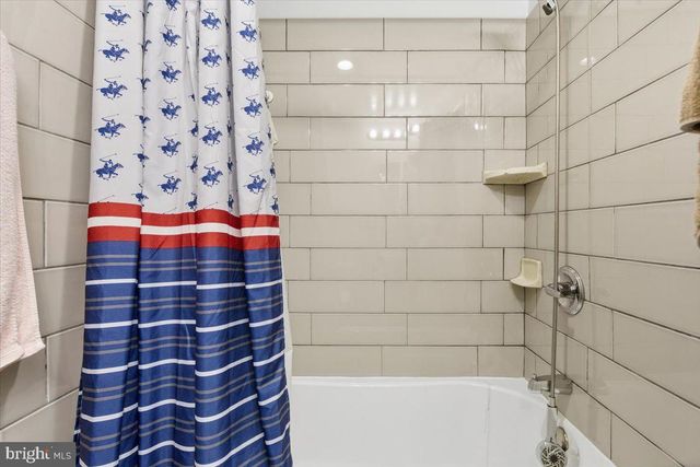 340 OLDHAM ST, Baltimore, MD 21224