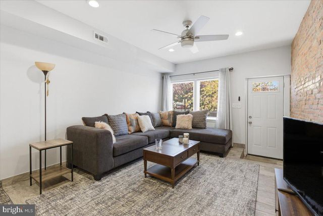 340 OLDHAM ST, Baltimore, MD 21224