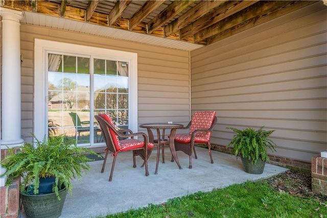 1003 Bay Breeze DR, Suffolk, VA 23435