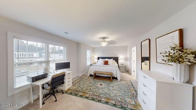 437 Nantucket Trail, Sneads Ferry, NC 28460