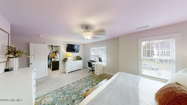 437 Nantucket Trail, Sneads Ferry, NC 28460