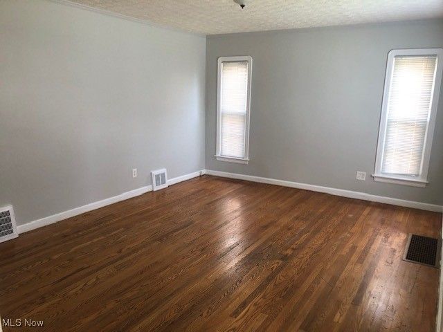 4418 W 176th Street, Cleveland, OH 44135