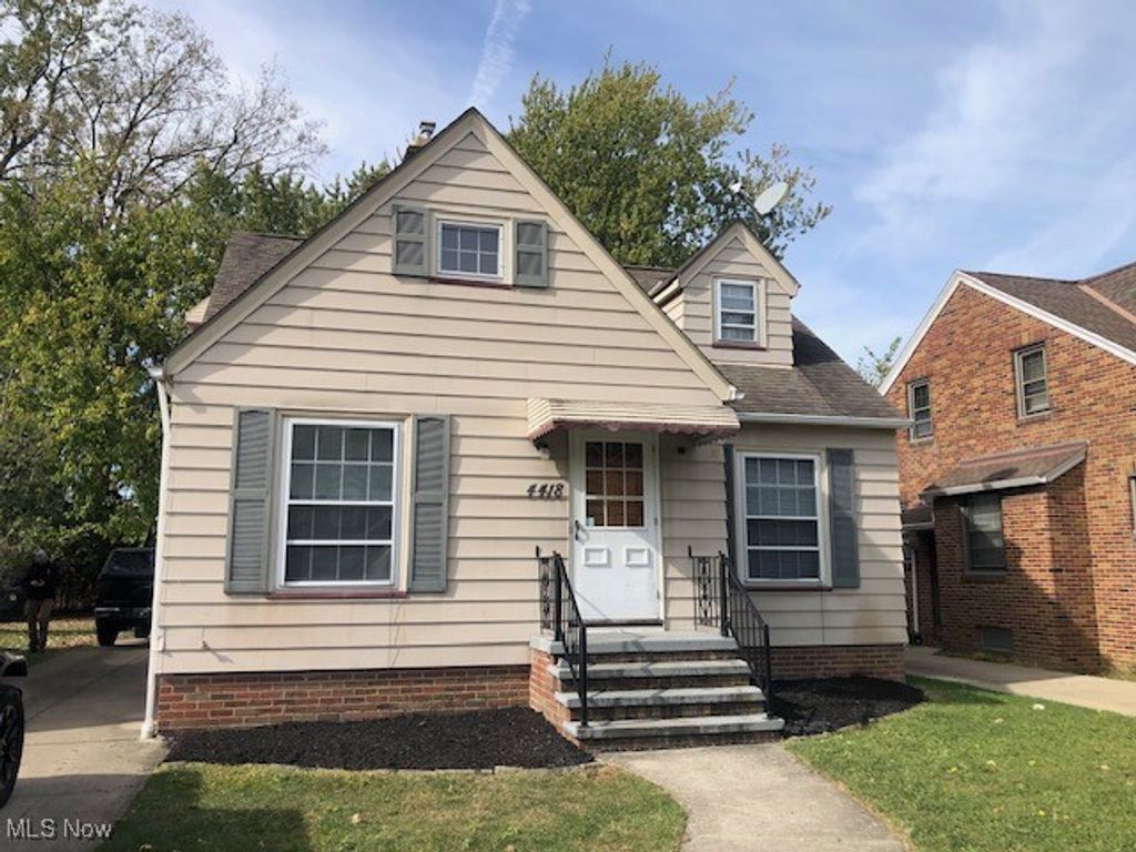 4418 W 176th Street, Cleveland, OH 44135