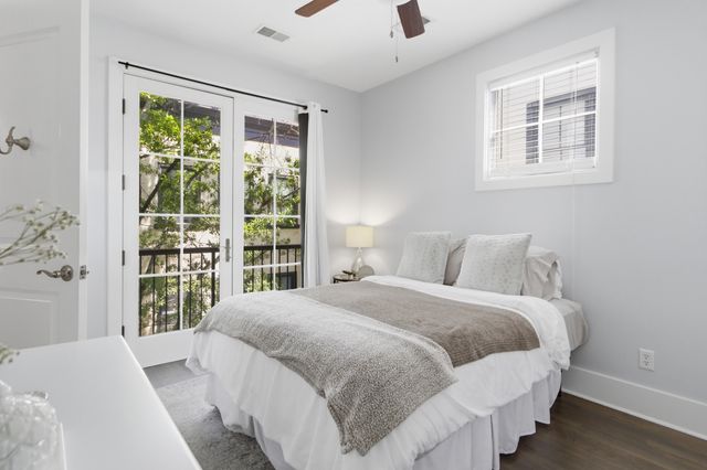 18 Corinne Street, Charleston, SC 29403