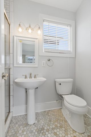 18 Corinne Street, Charleston, SC 29403