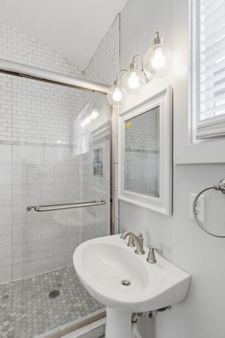 18 Corinne Street, Charleston, SC 29403