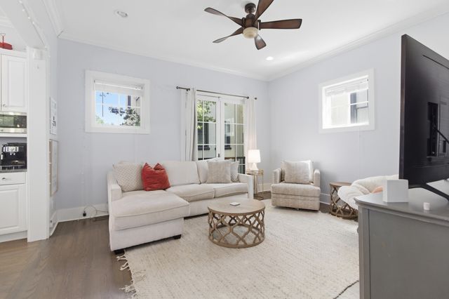 18 Corinne Street, Charleston, SC 29403