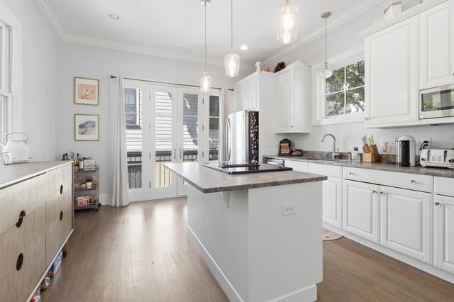 18 Corinne Street, Charleston, SC 29403