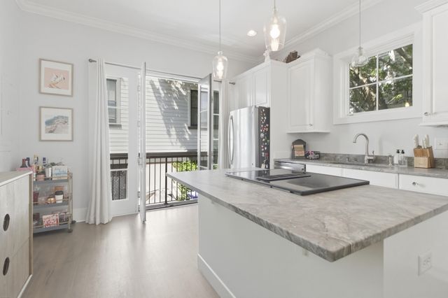 18 Corinne Street, Charleston, SC 29403