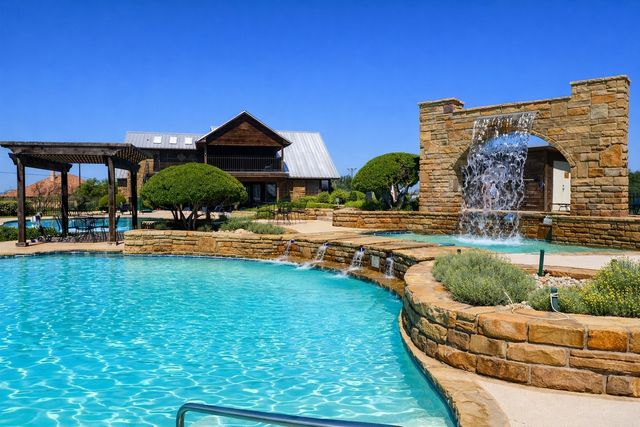 150 Bel Air Loop A, Graford, TX 76449