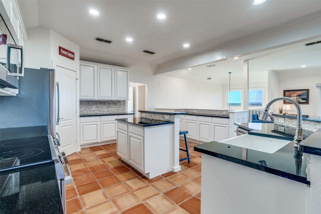 150 Bel Air Loop A, Graford, TX 76449