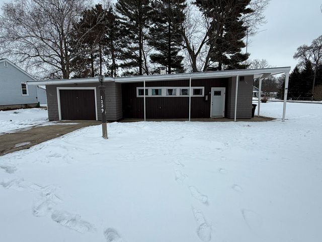 1229 State Street, Hobart, IN 46342