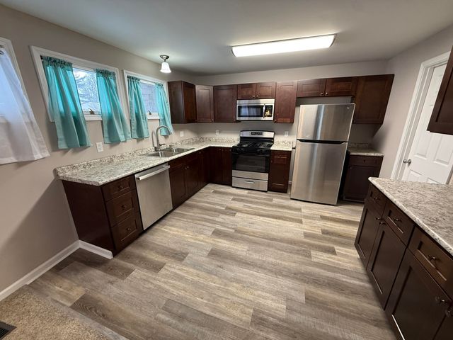 1229 State Street, Hobart, IN 46342