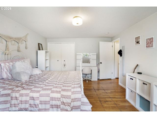 13370 Nw MARSHALL St, Portland, OR 97229