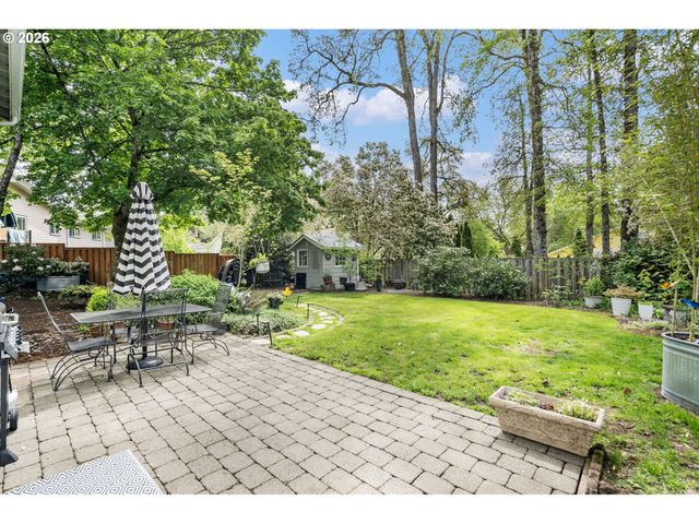 13370 Nw MARSHALL St, Portland, OR 97229