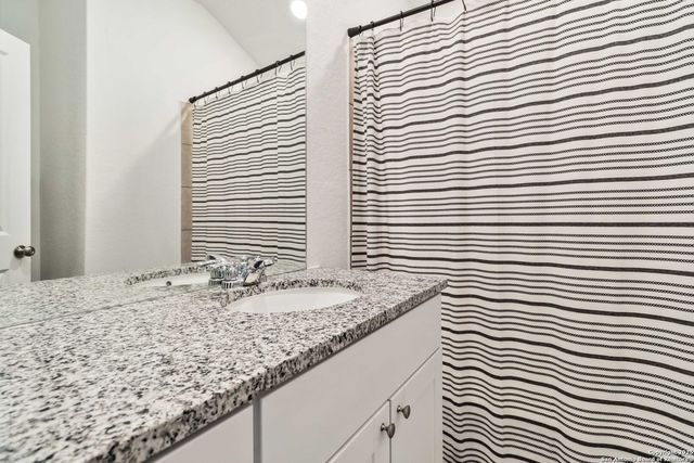 14702 Somerset Mill, San Antonio, TX 78254