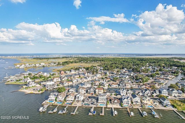 66 Nina Court, Brick, NJ 08723