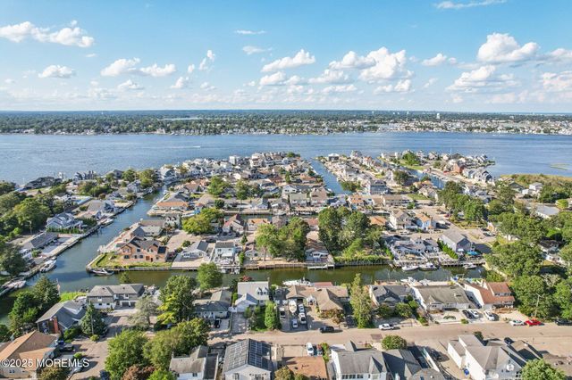 66 Nina Court, Brick, NJ 08723