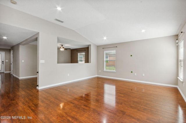 4619 PINE LAKE Drive, Middleburg, FL 32068