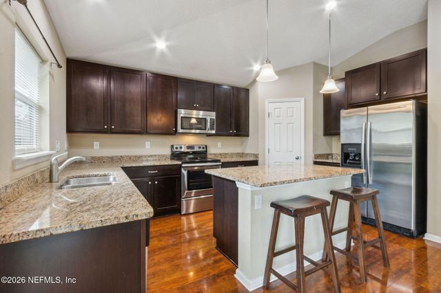 4619 PINE LAKE Drive, Middleburg, FL 32068