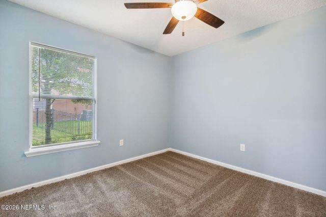 4619 PINE LAKE Drive, Middleburg, FL 32068