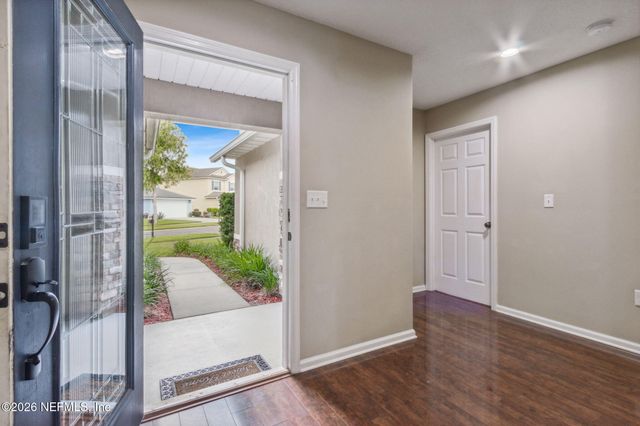 4619 PINE LAKE Drive, Middleburg, FL 32068