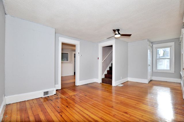 834 East St, Ludlow, MA 01056