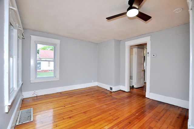 834 East St, Ludlow, MA 01056