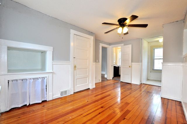 834 East St, Ludlow, MA 01056